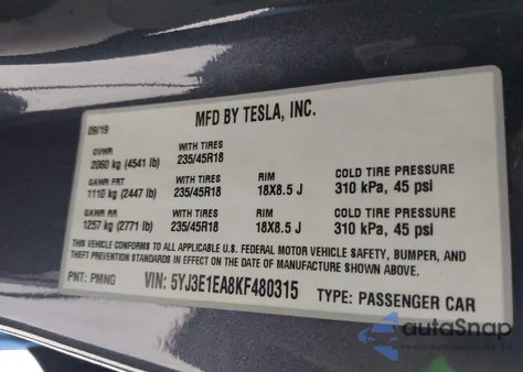 2019 Tesla Model 3 Long Range/Mid Range/Standard Range/Standard Range Plus z USA, uszkodzony, nr VIN 5YJ3E1EA8KF480315